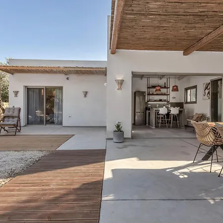 Natura Oliva House Holiday home *