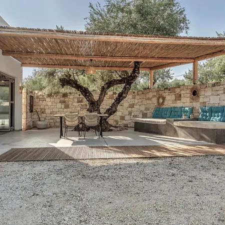Natura Oliva House